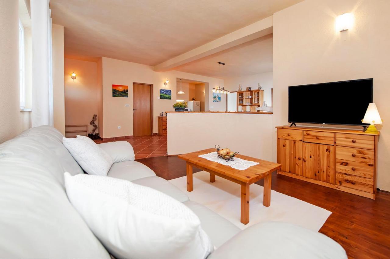 Apartments Fra & Mar With Swimming Pool In 2025 Sorici Εξωτερικό φωτογραφία